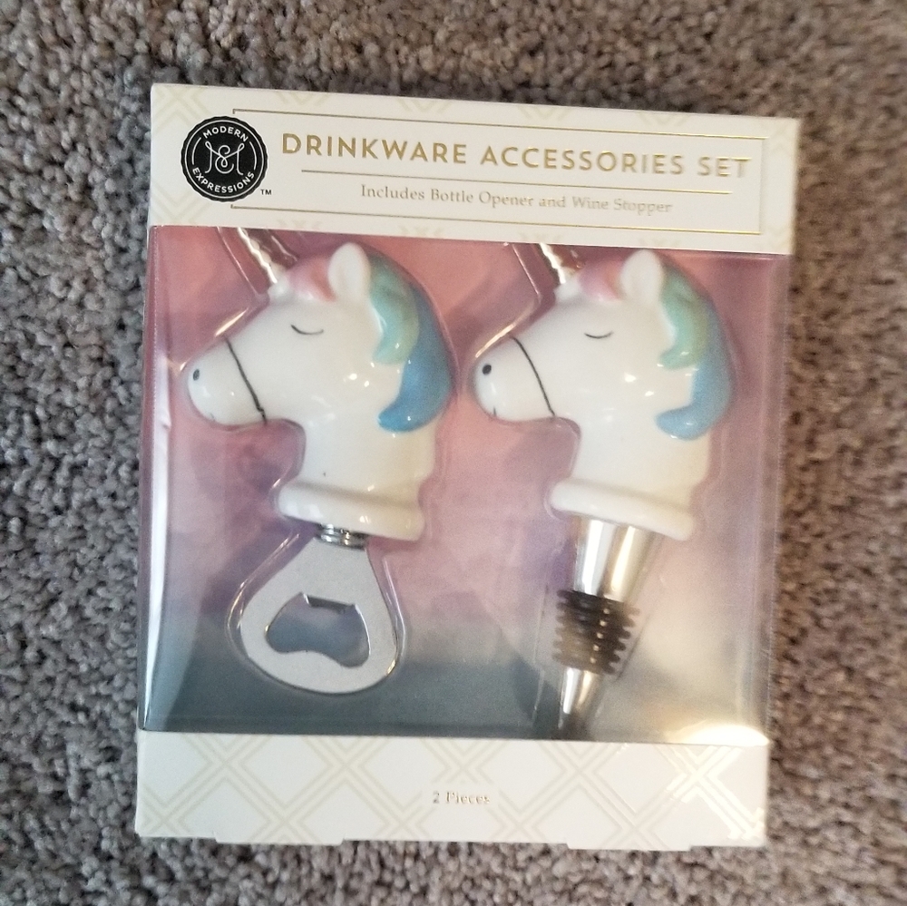 Bottle opener and wine support set